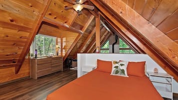 Signature Cabin, 2 Bedrooms, Kitchen, Mountain View | 2 bedrooms, individually decorated, individually furnished