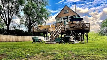 Enceinte de lâhĂ©bergement