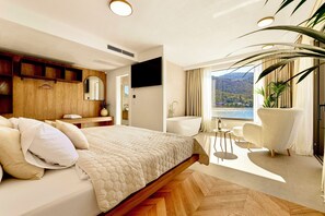 4 bedrooms