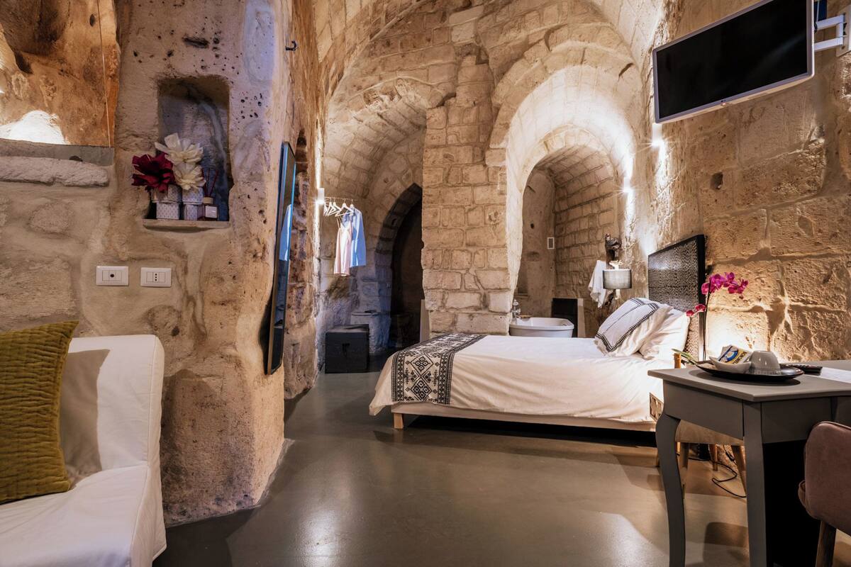 Habitación Confort, varias camas | Escritorio, wifi gratis y ropa de cama 