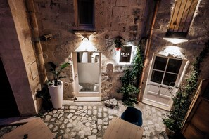 Front of property - 19.52 Matera (Matera)