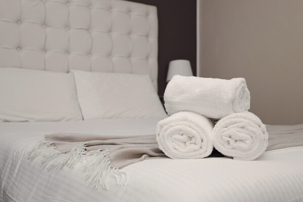 Standard Apartment | 1 bedroom, iron/ironing board, free WiFi, bed sheets