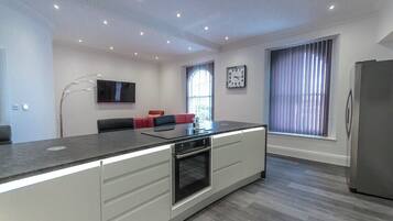 Fridge, microwave, oven, dishwasher