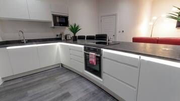 Fridge, microwave, oven, dishwasher