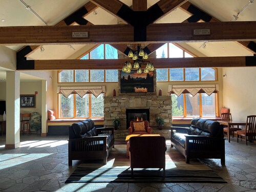 Charming Mountain Studio/ Walk to the Lifts