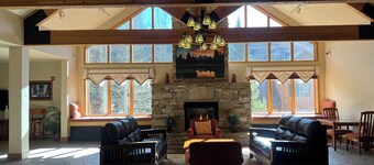 Charming Mountain Studio/ Walk to the Lifts