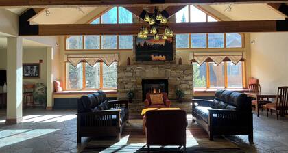 Charming Mountain Studio/ Walk to the Lifts