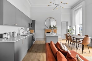 Interior - 1 Bed - Napier by Pureserviced (Plymouth)