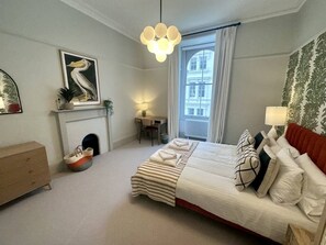 1 Schlafzimmer, Schreibtisch, Bügeleisen/Bügelbrett, kostenloses WLAN