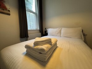 1 chambre, fer et planche à repasser, Wi-Fi