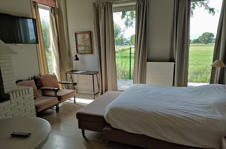 Wifi gratis . ' t Bed en tafel