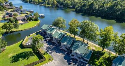 Welcome to Clearwater Vista Lake Hamilton Condo!