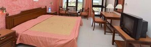 Deluxe Room | Free WiFi - Tikkar Taal Morni Hills (Panchkula)
