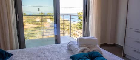 Bureau, chambres insonorisées, Wi-Fi gratuit