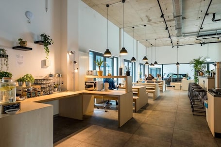Restaurant. AR City Hotel Berlin