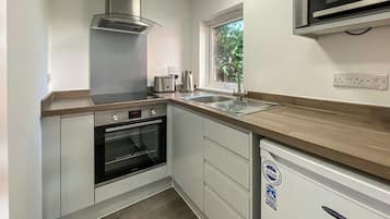 Fridge, microwave, oven, toaster
