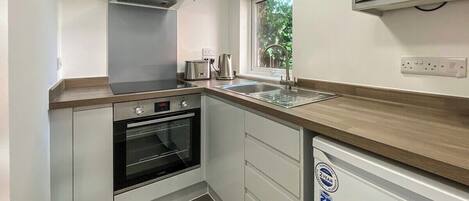 Fridge, microwave, oven, toaster