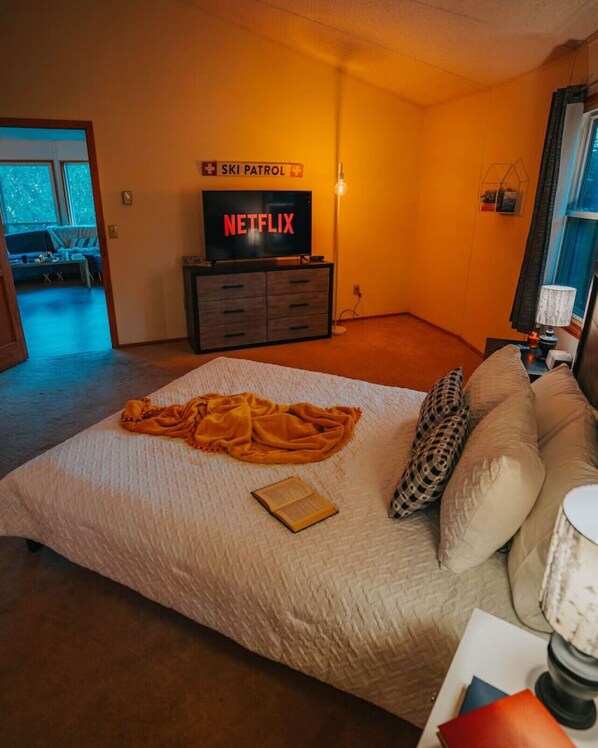 5 habitaciones, escritorio, wifi y ropa de cama 