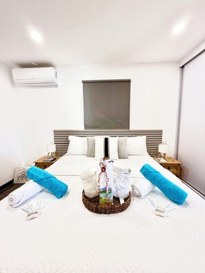 2 bedrooms, desk, iron/ironing board, travel cot