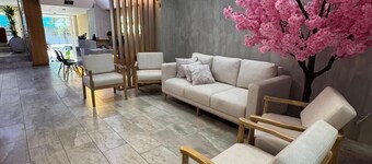 Hotel Rosales Suites
