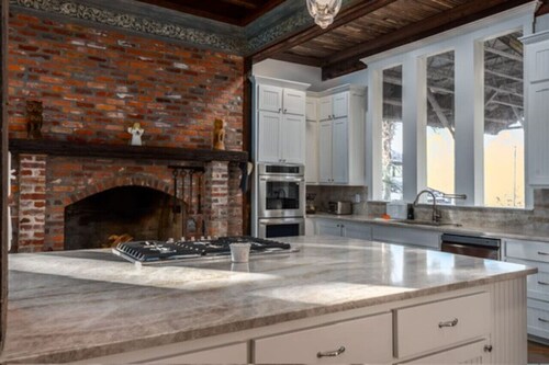 The Glynns by Louisiana Hospitality Group