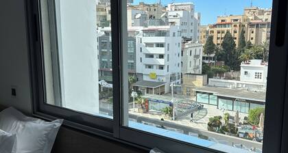 Cosy 2-bedroom apartment with Old City view, AC, WiFi in Tangier