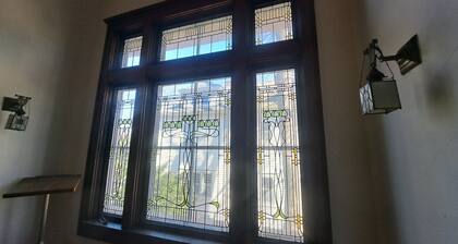 Charming, historic bed & breakfast in Pleasant Wausau with AC, WiFi