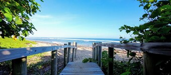 Endless Summer Beach House - Pool/Beach Access