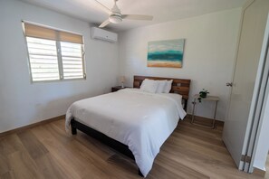 8 habitaciones, escritorio, cuna de viaje y wifi 