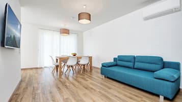 Apartment Sophia | Living area | Flat-screen TV
