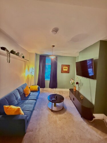 Bristol City Center - Cosy 2 Bedroom House