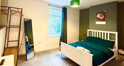 Bristol City Center - Cosy 2 Bedroom House