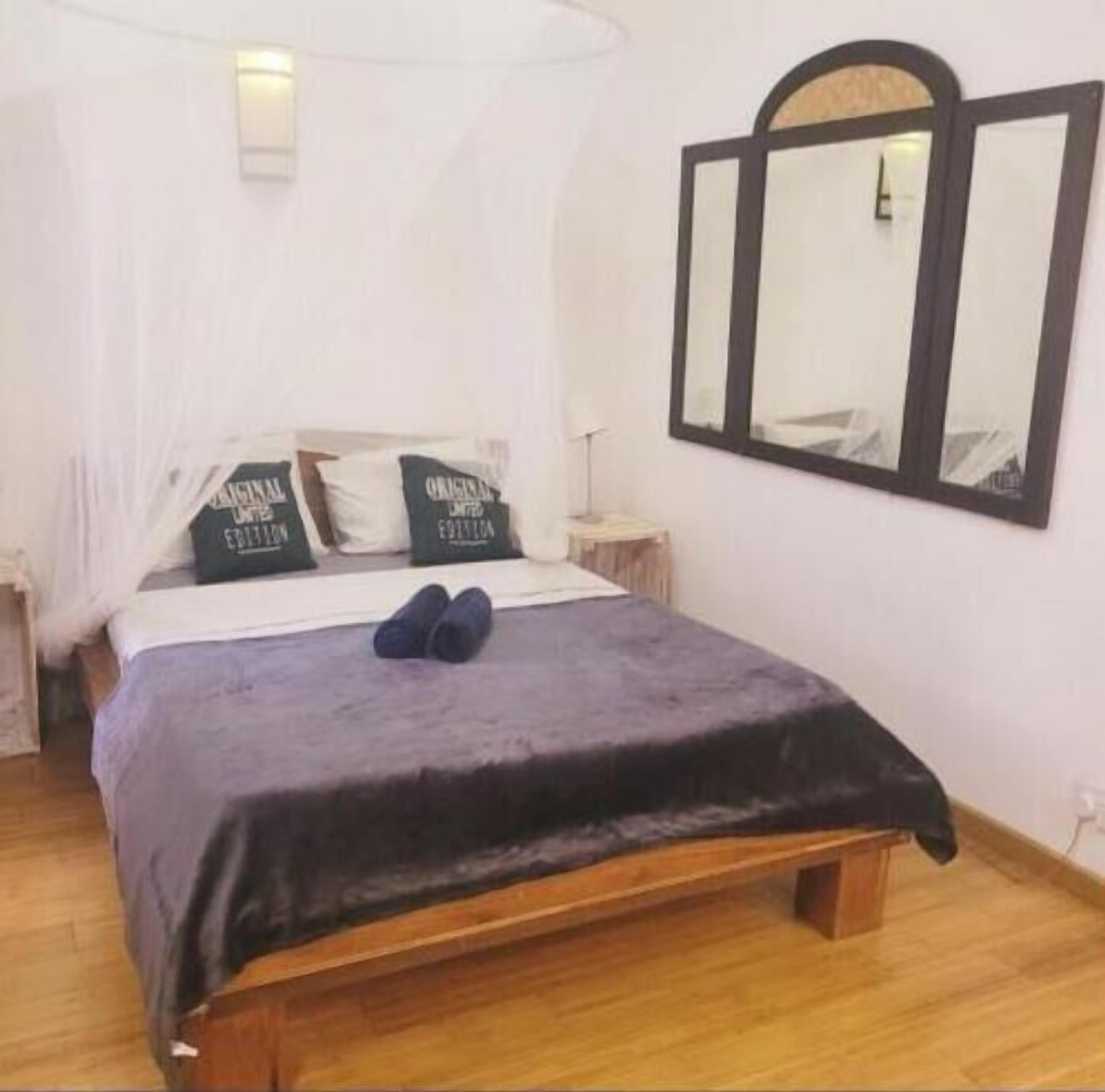 1 chambre, fer et planche à repasser, Wi-Fi, draps fournis