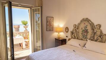 3 Schlafzimmer, BĂŒgeleisen/BĂŒgelbrett, WLAN, BettwĂ€sche