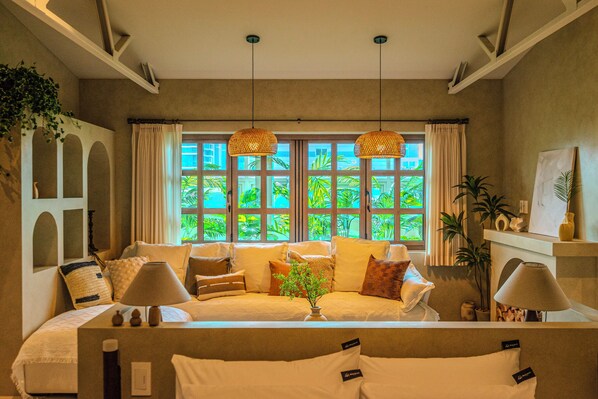 Family Triple Room, City View