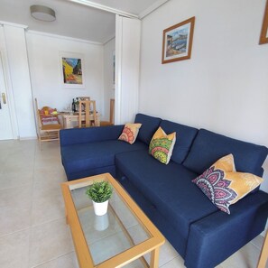 Smart TV, fireplace, books - Vacation resort by the sea offers unforgettable vacations with an extra-large pool (Dénia)