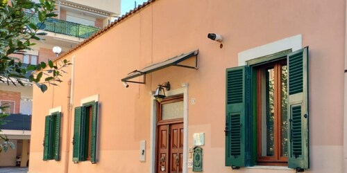 "Enchanted Home" Independent and close to the center of Civitavecchia- Rome