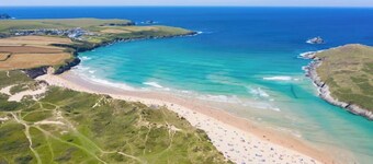 Atlantic View Chalets #1 | Self-catering holiday cottage near Crantock beach