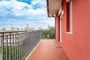Apartment, 3 Schlafzimmer, Balkon, Meerblick | Balkon