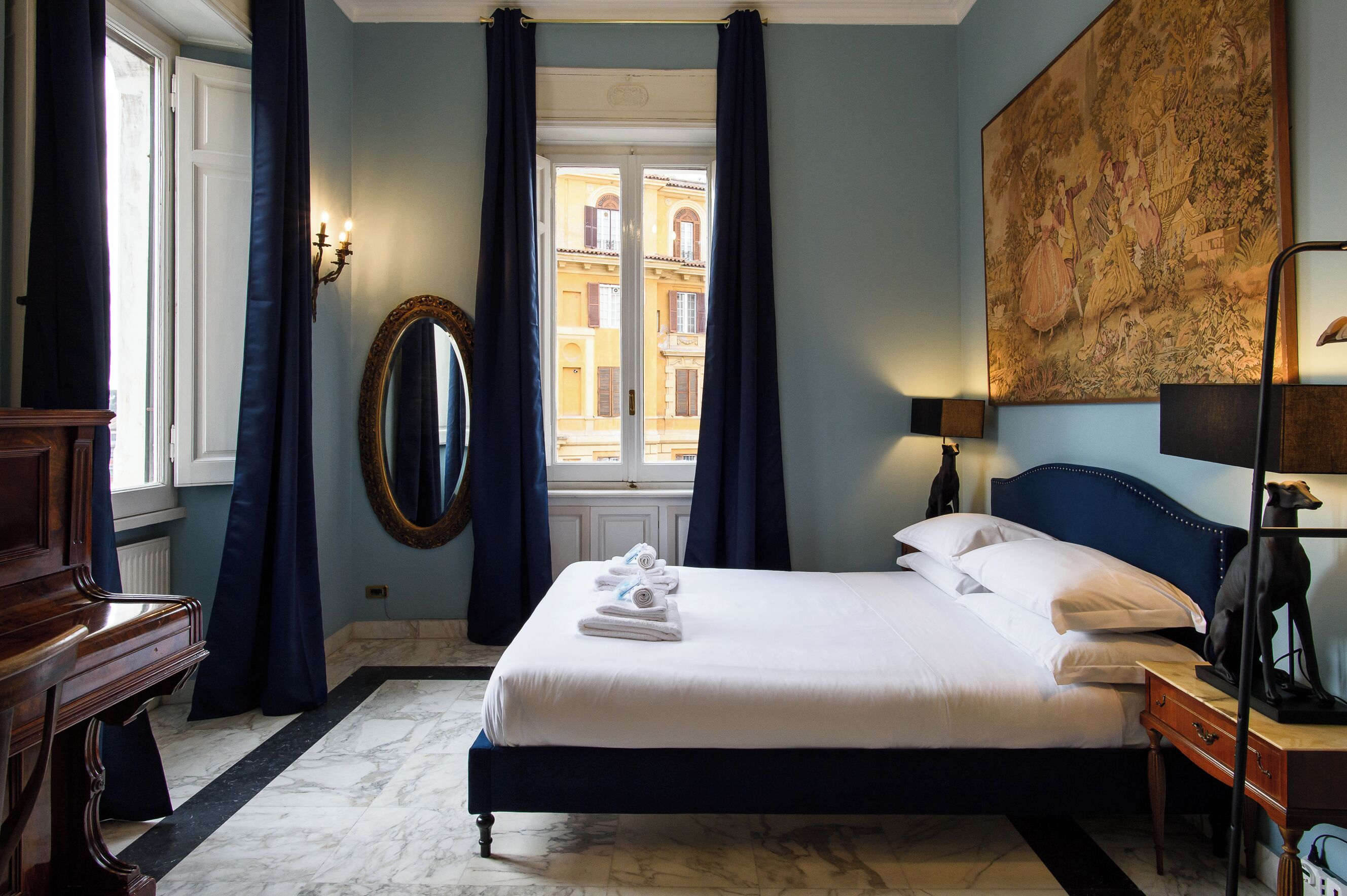 5 chambres, bureau, fer et planche à repasser, Wi-Fi gratuit