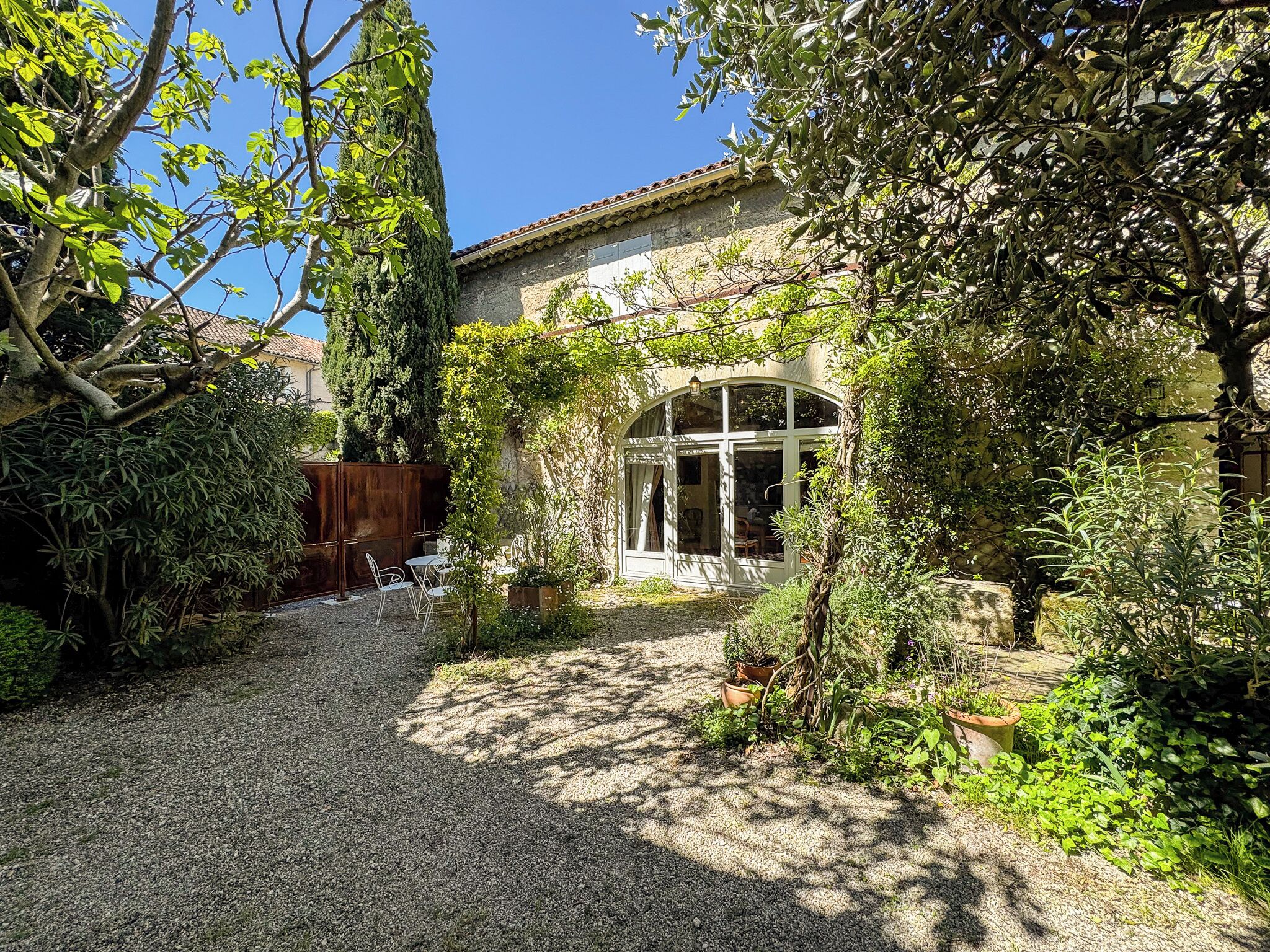 Studio Suite, Garden View | Terrace/patio