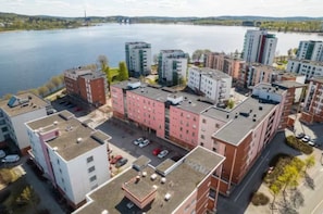 Front of property - Lakefront Home near Downtown (Jyväskylä)