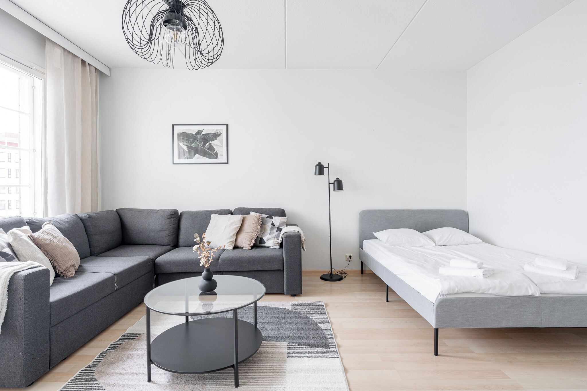 Family Apartment, Balcony, Courtyard View | Living area