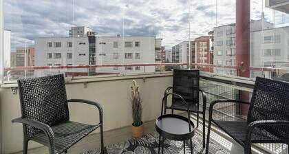 Lakefront Home near Downtown