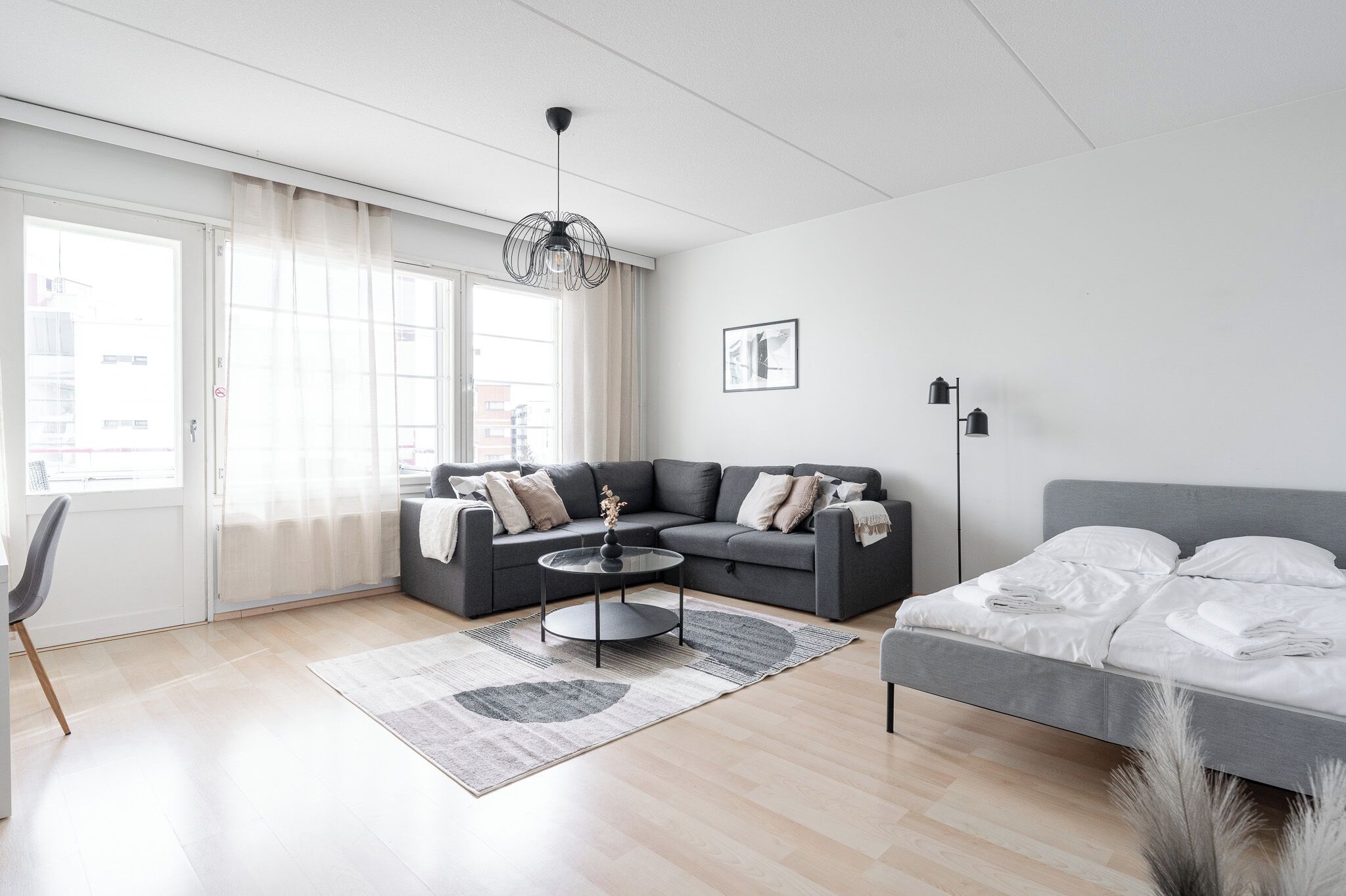 Familienapartment, Balkon, Blick auf den Innenhof | Wohnbereich