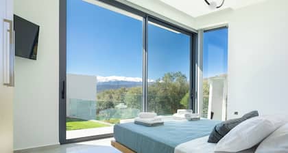 White View Villa by Alex â Your Dream Holiday in the Heart of Crete