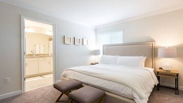 5 bedrooms, iron/ironing board, WiFi, bed sheets