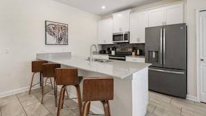 Private kitchen - 5 BD / 4 BA/  Champions Gate (8995 SD) (Champions Gate)