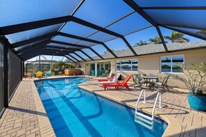 Piscine extérieure, piscine chauffée