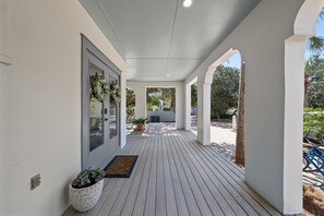 Terrace/patio - Free Pool Heat, Private Pool, Beach Chairs & Bikes (Inlet Beach)